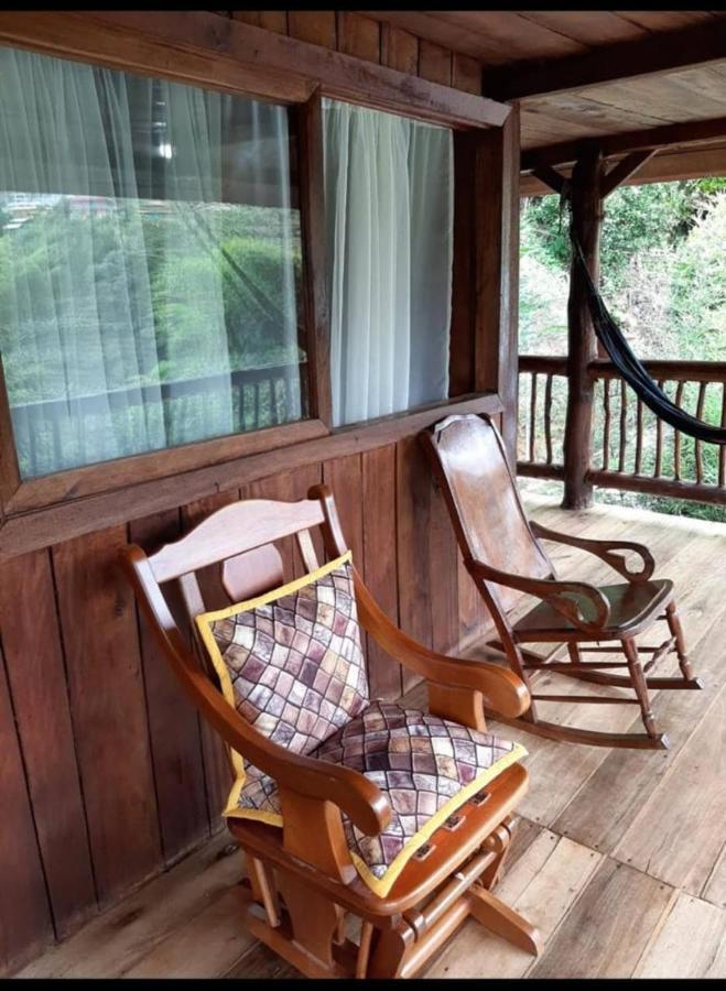 Hostal Y Cabanas Los Juanes 하르딘 외부 사진