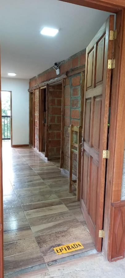 Hostal Y Cabanas Los Juanes 하르딘 외부 사진