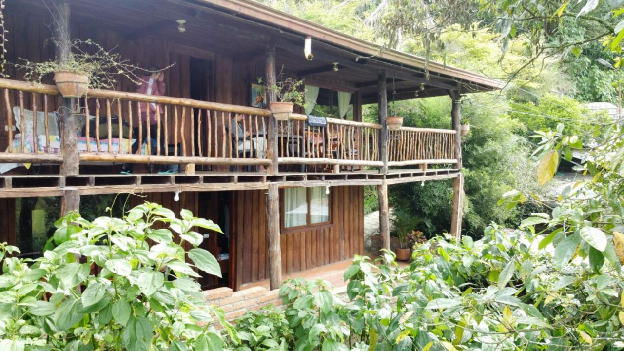 Hostal Y Cabanas Los Juanes 하르딘 외부 사진