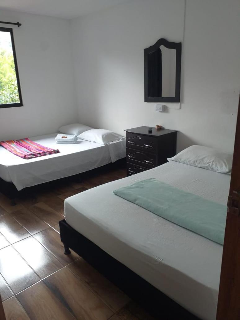 Hostal Y Cabanas Los Juanes 하르딘 외부 사진